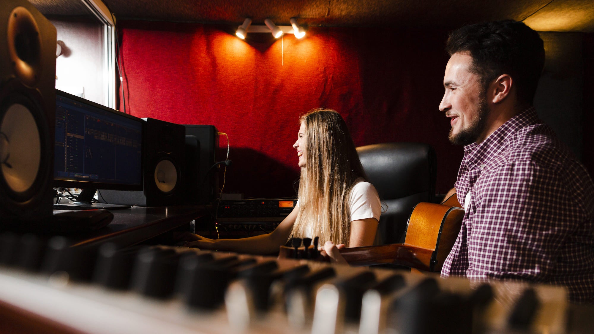 How Sampling Music Can Engage Your Audience? – The Sample Lab