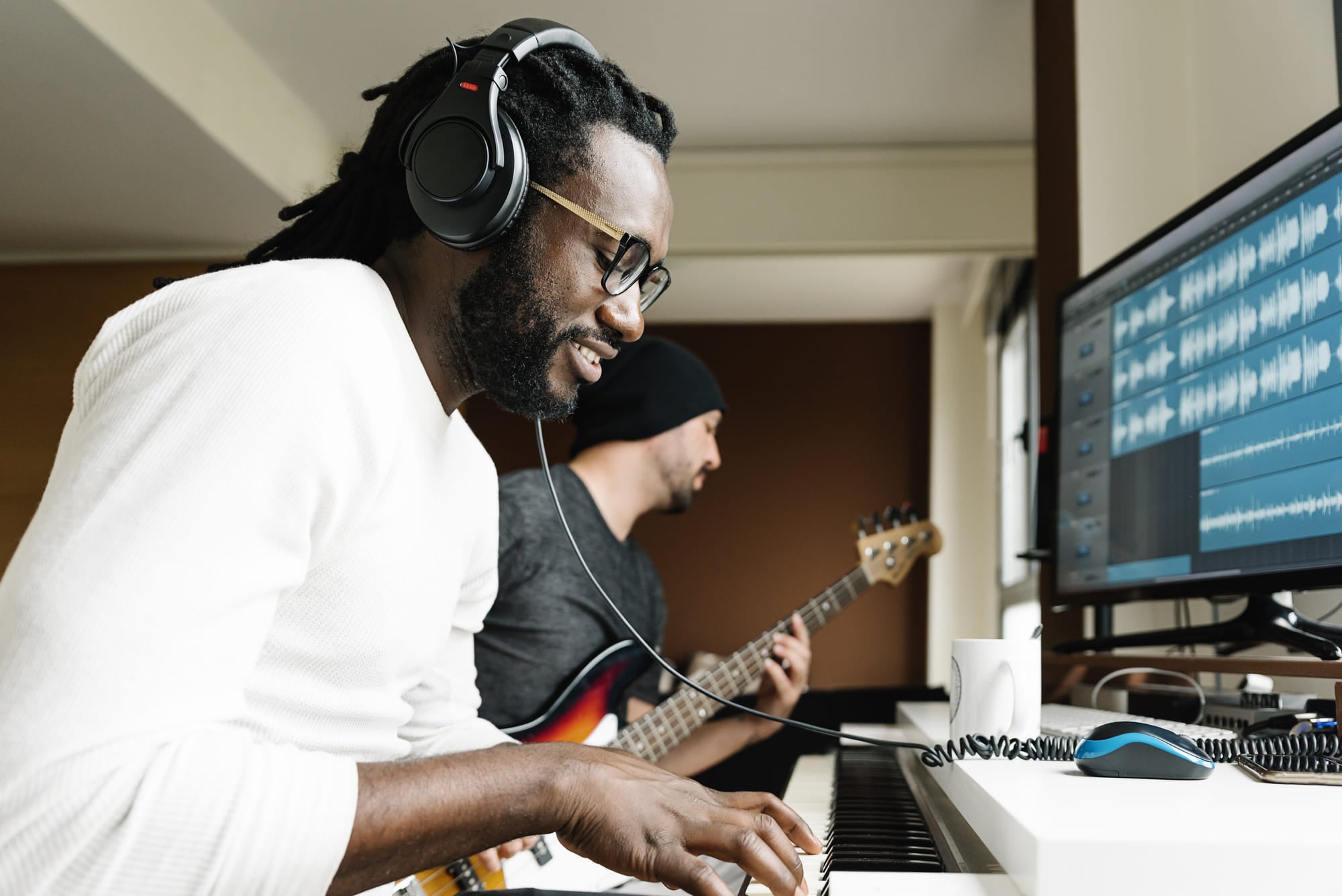 What Is a Loop in Music And Why Should You Use It? – The Sample Lab