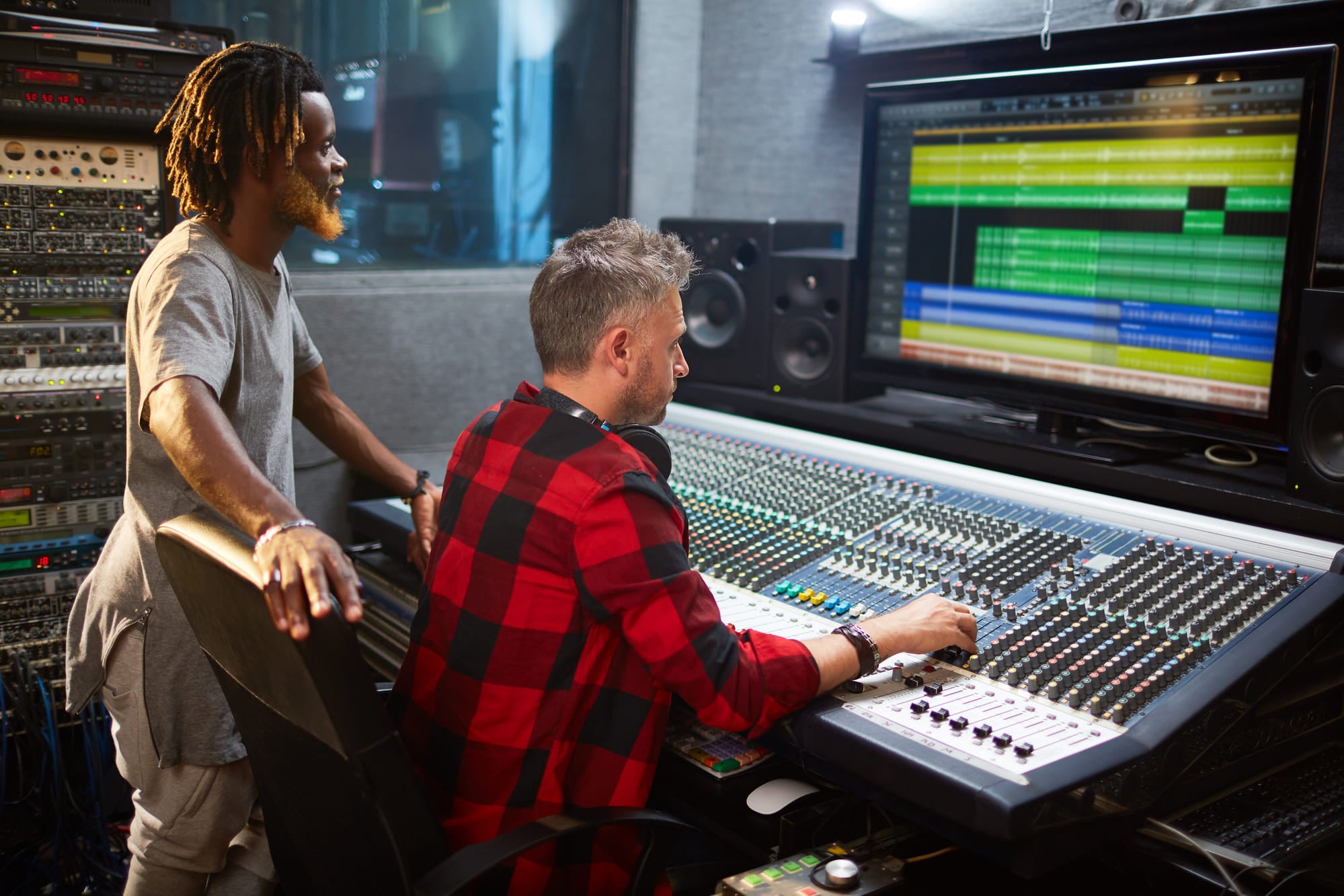 Loops Vs Samples What's the Difference? The Sample Lab